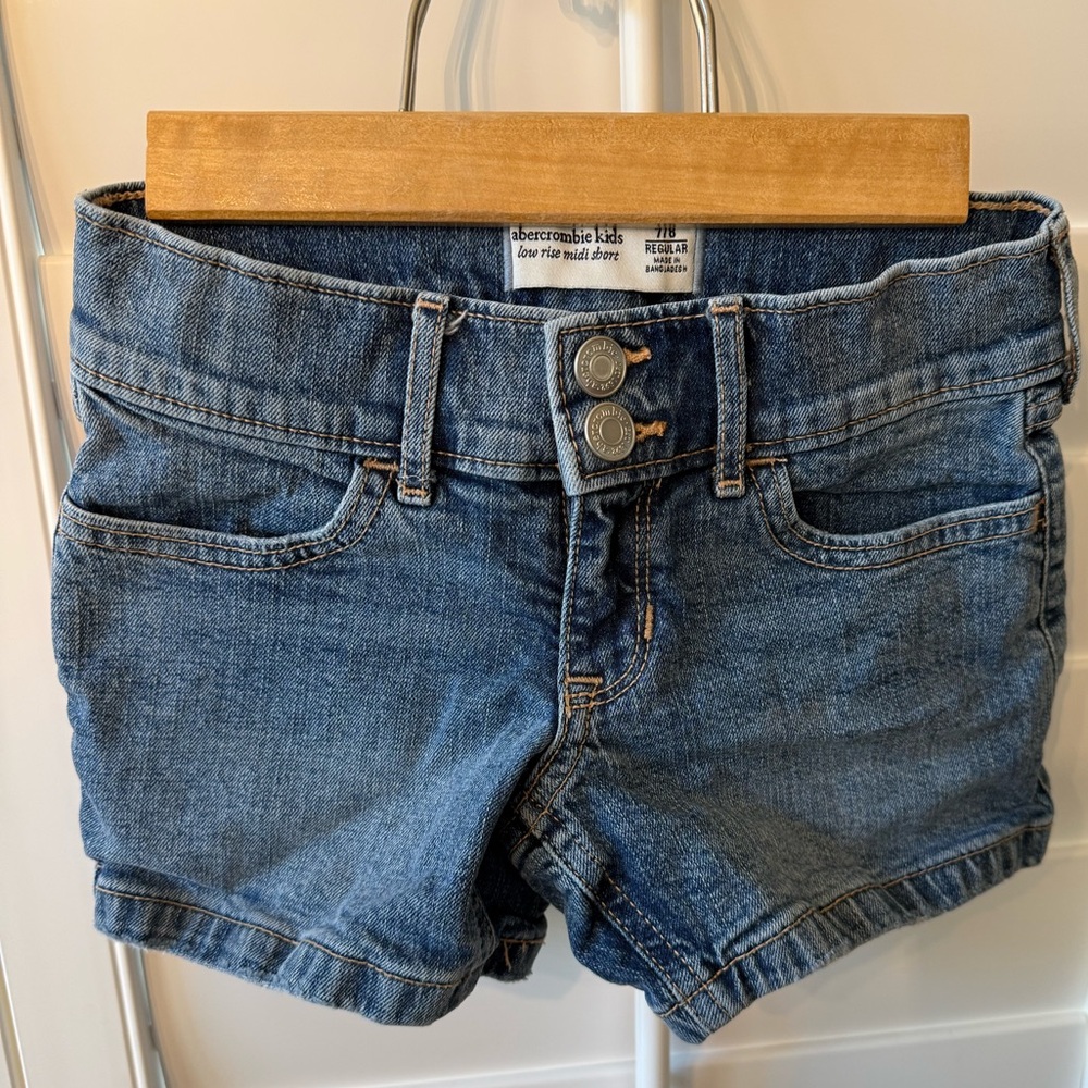 abercrombie kids medium blue low-rise denim shorts